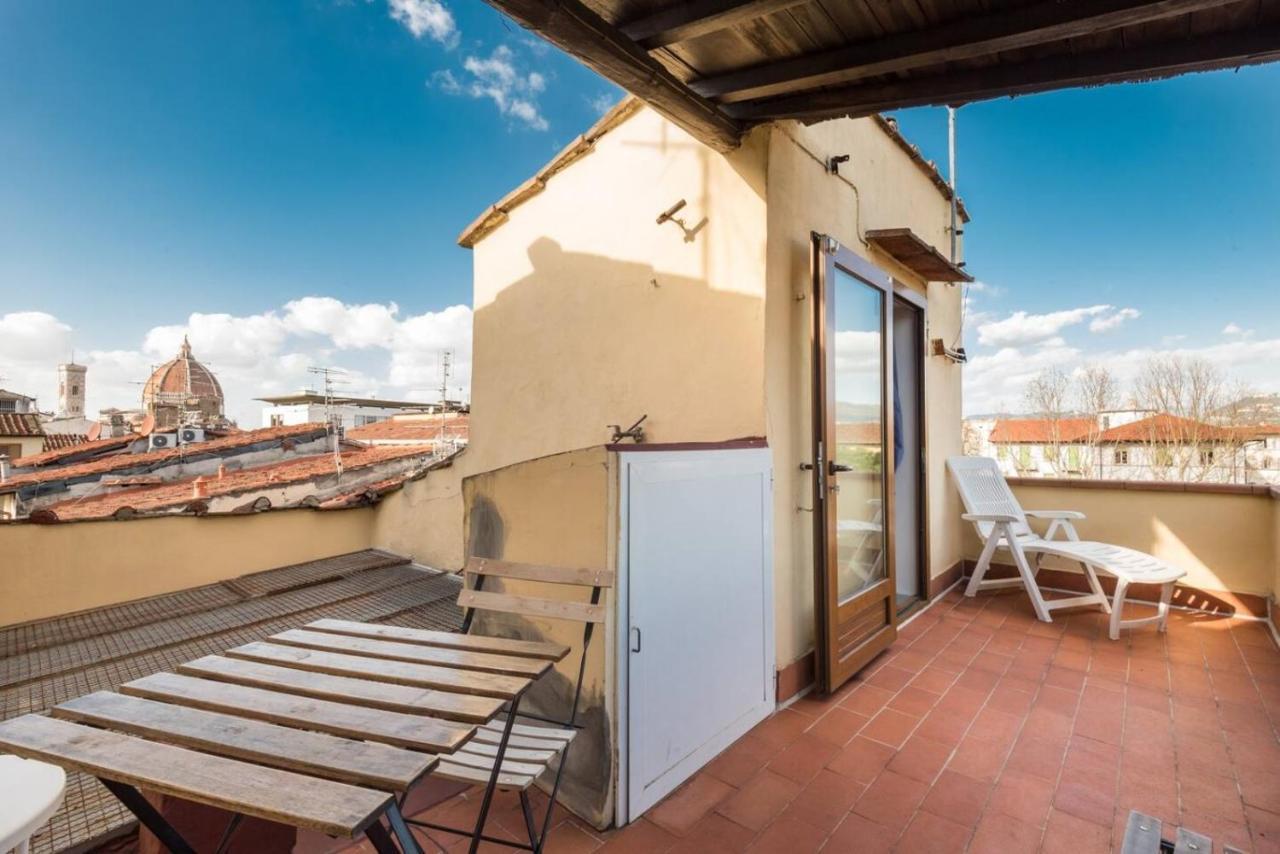 Romantico Attichino Con Terrazzo Vista Duomo !! Florencie Exteriér fotografie
